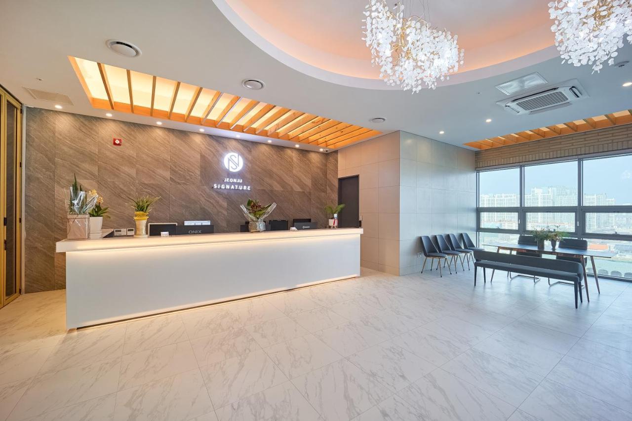Jeonju Signature Hotel Extérieur photo