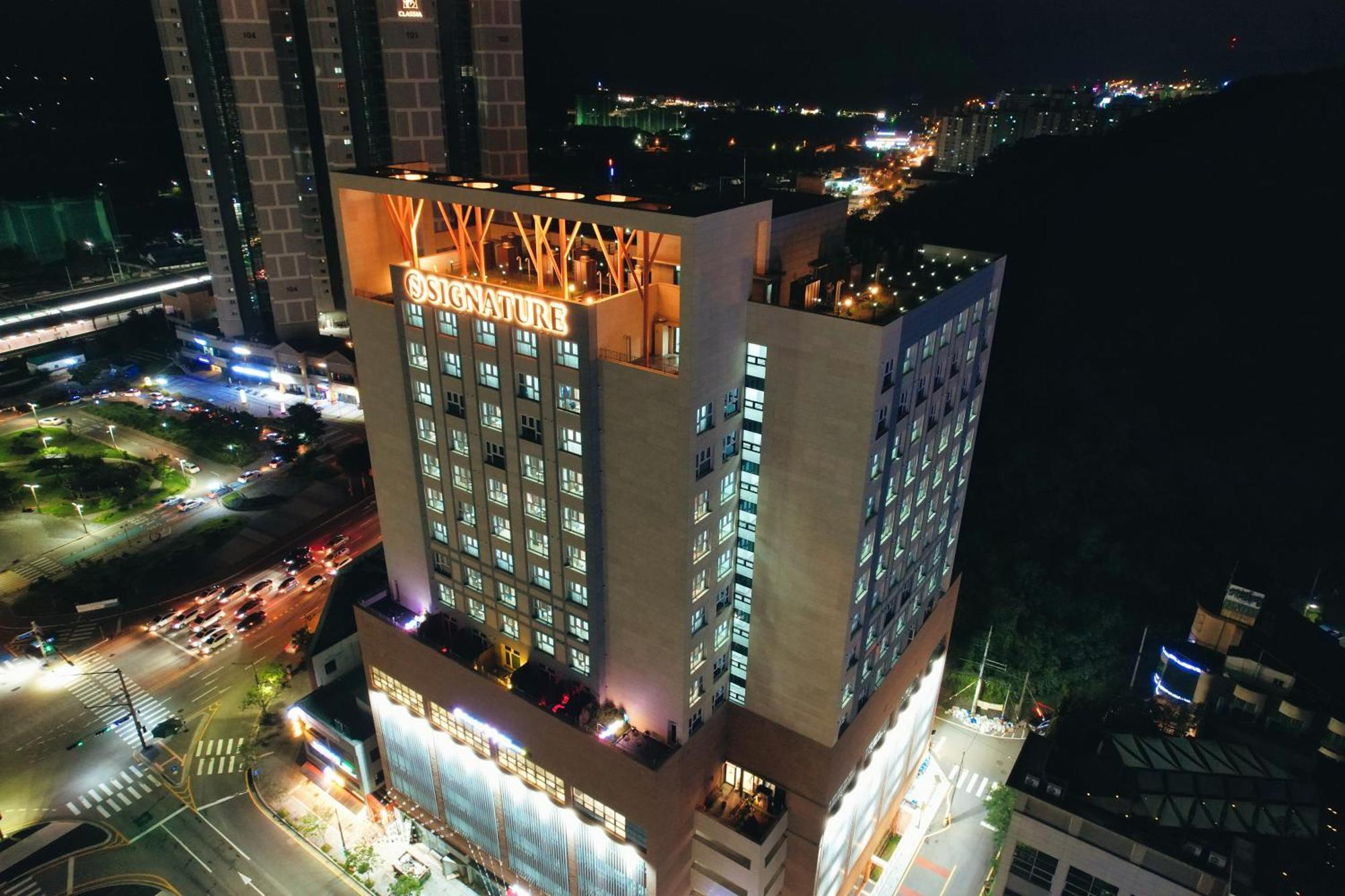 Jeonju Signature Hotel Extérieur photo