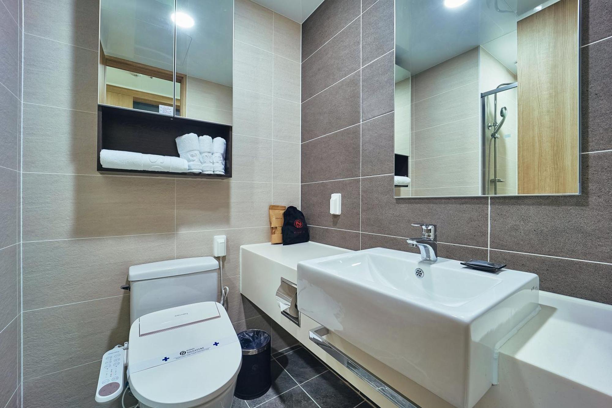 Jeonju Signature Hotel Extérieur photo